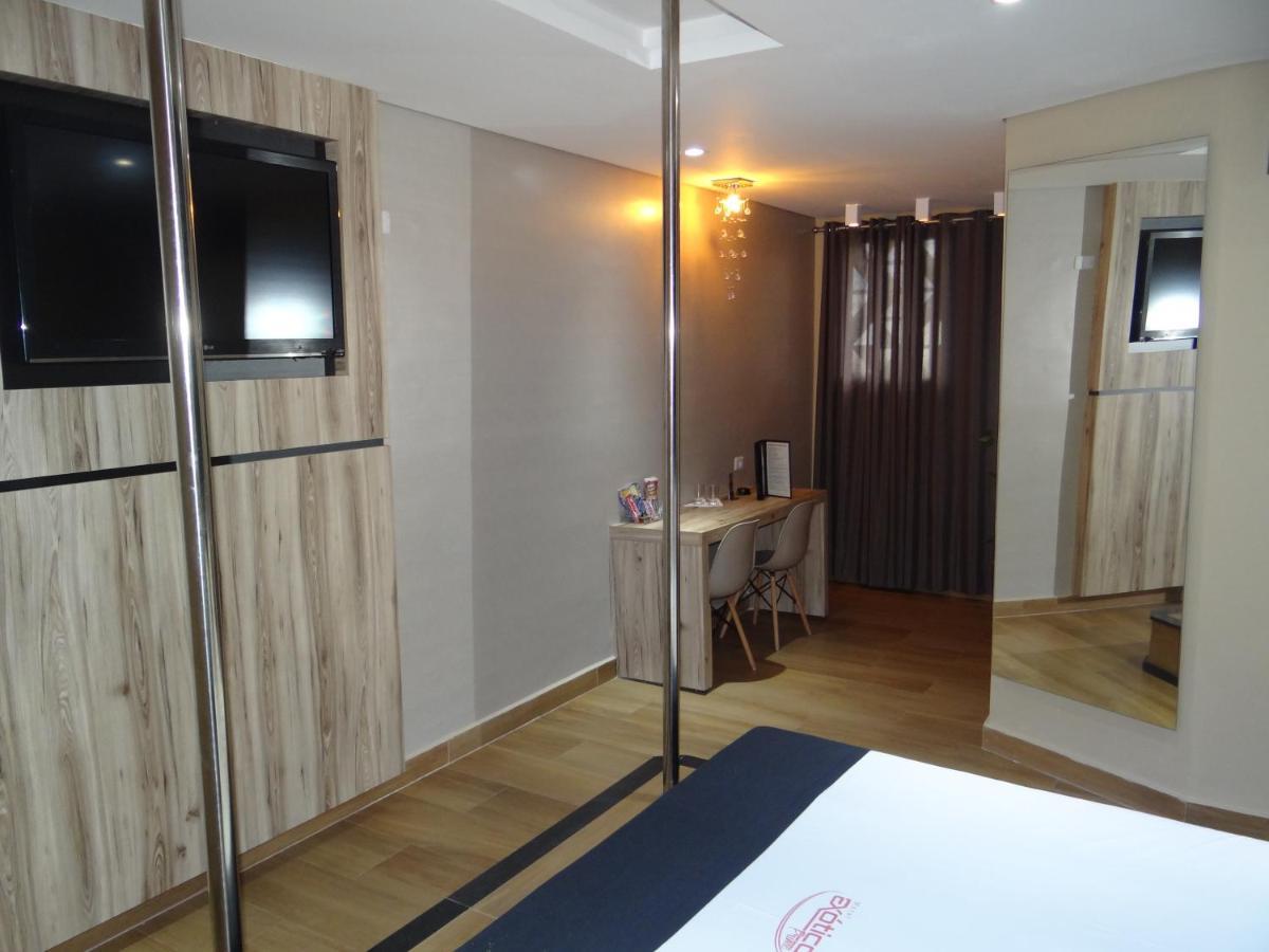 Motel Exotico Prime - Proximo Gru Aeroporto Itaquaquecetuba エクステリア 写真