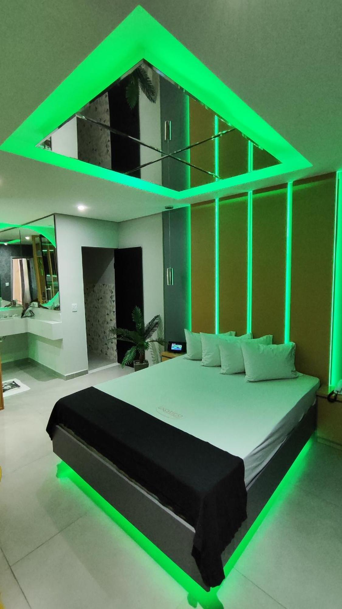 Motel Exotico Prime - Proximo Gru Aeroporto Itaquaquecetuba エクステリア 写真
